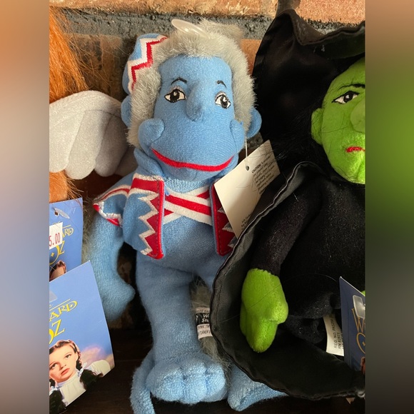 7 Wizard of Oz Wicked Plush Stuffed Dolls NWT Scarecrow Lion Witch Toto Monkey - Picture 4 of 16